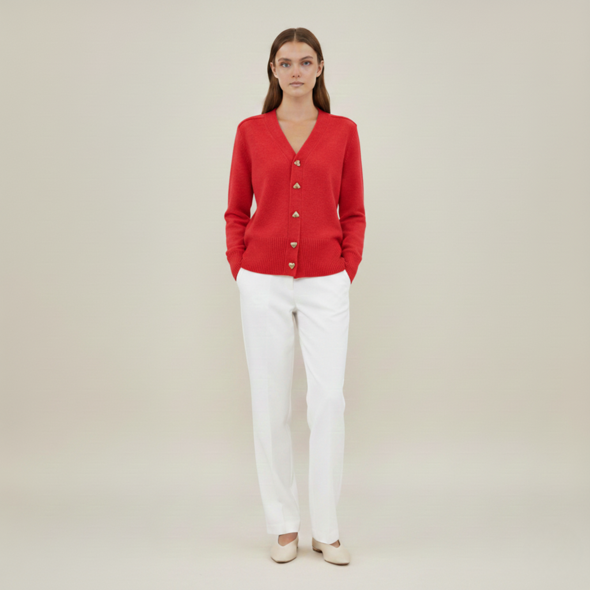 Sophie | Stilvoller Strickjacke mit Herzknöpfen