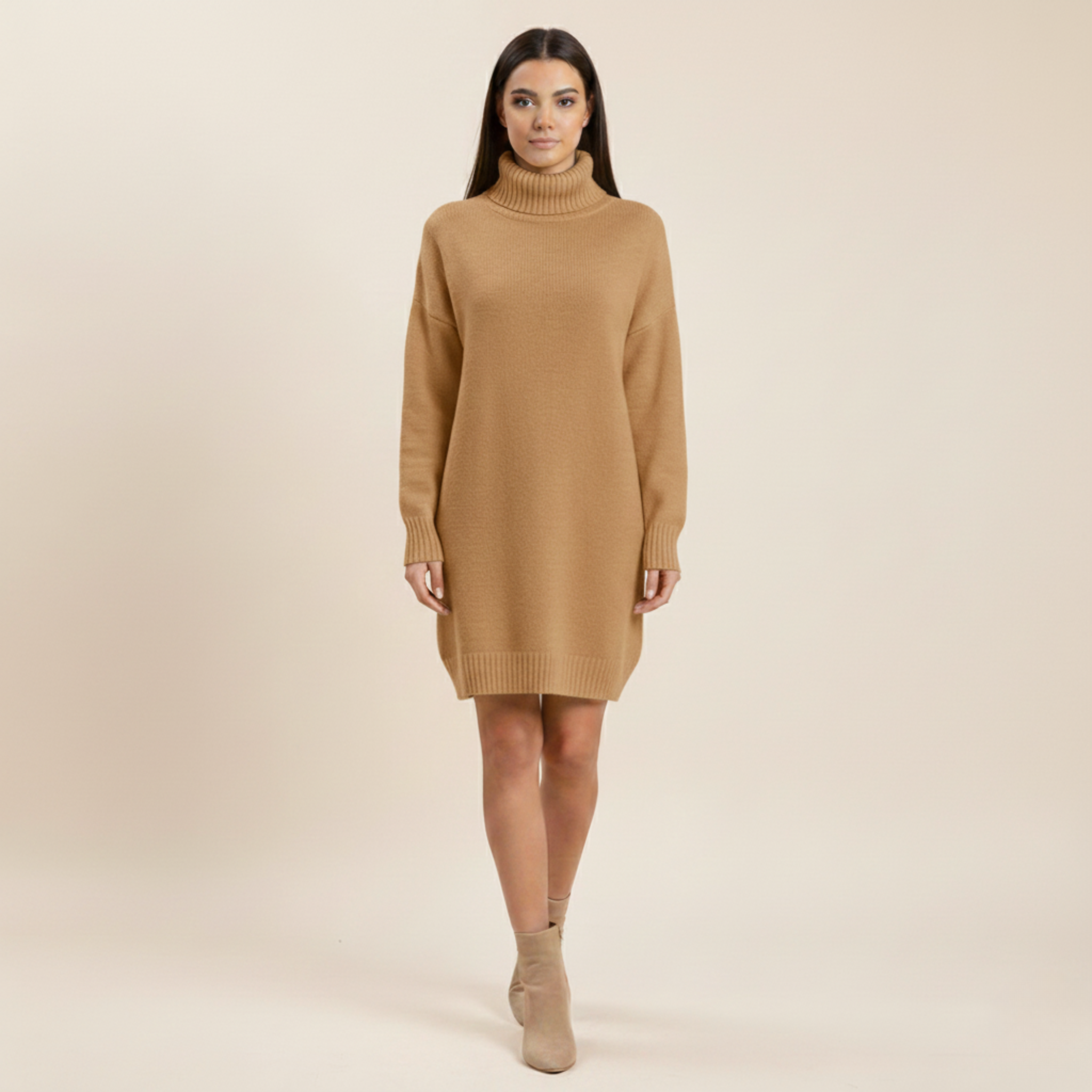 Tanja | Modernes Rollkragenpulloverkleid