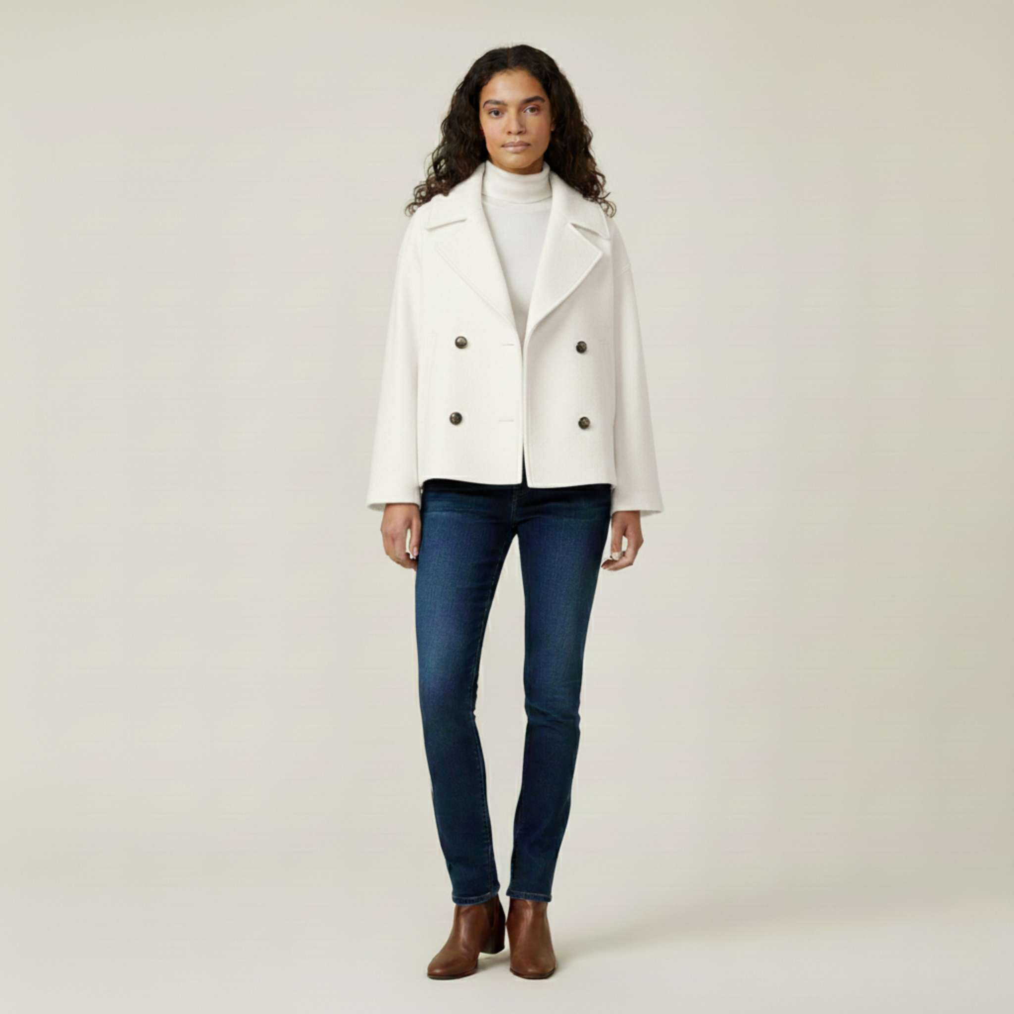 Jennifer | Elegante modische kurze Jacke