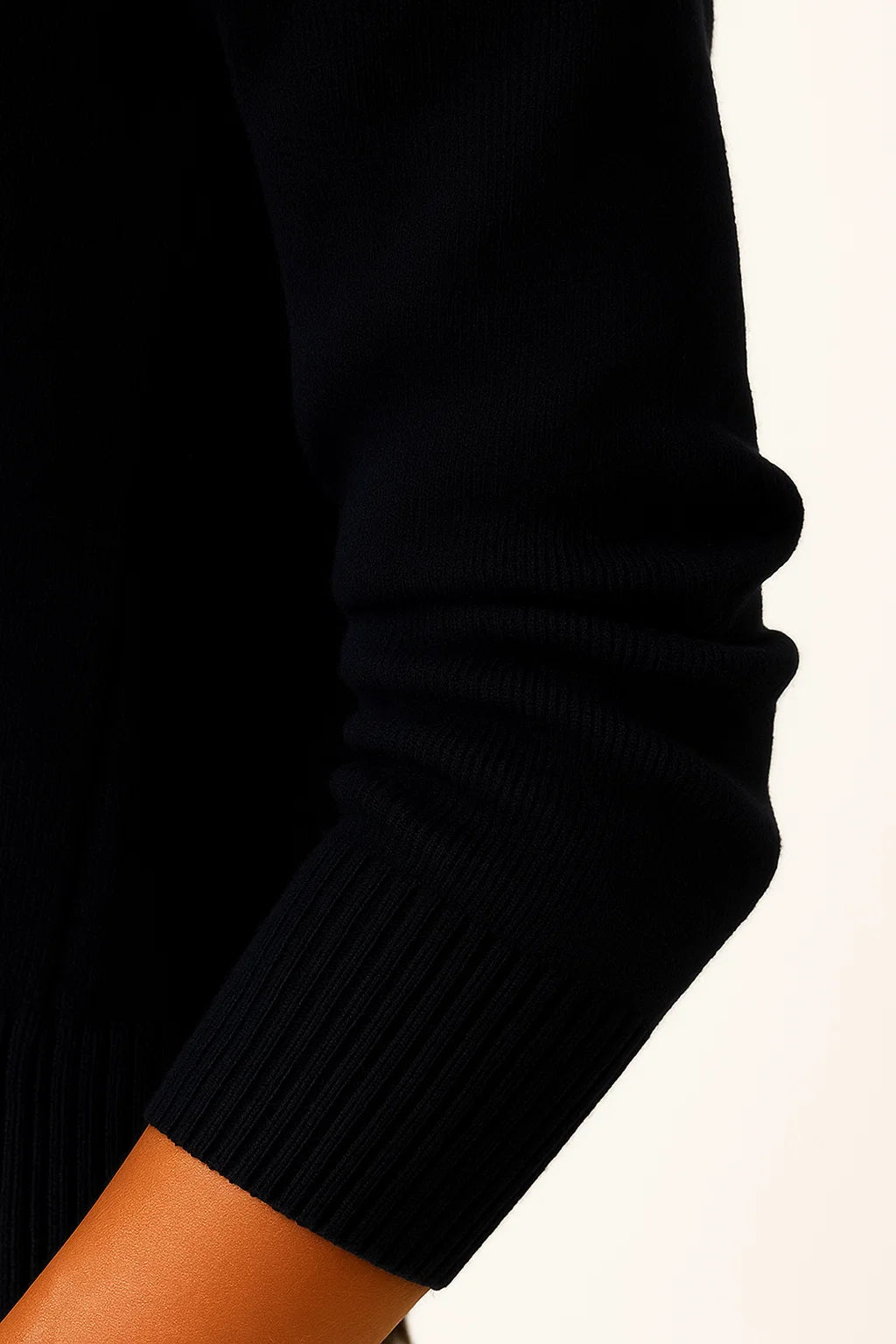 Julia | Eleganter und trendiger Strickjacke