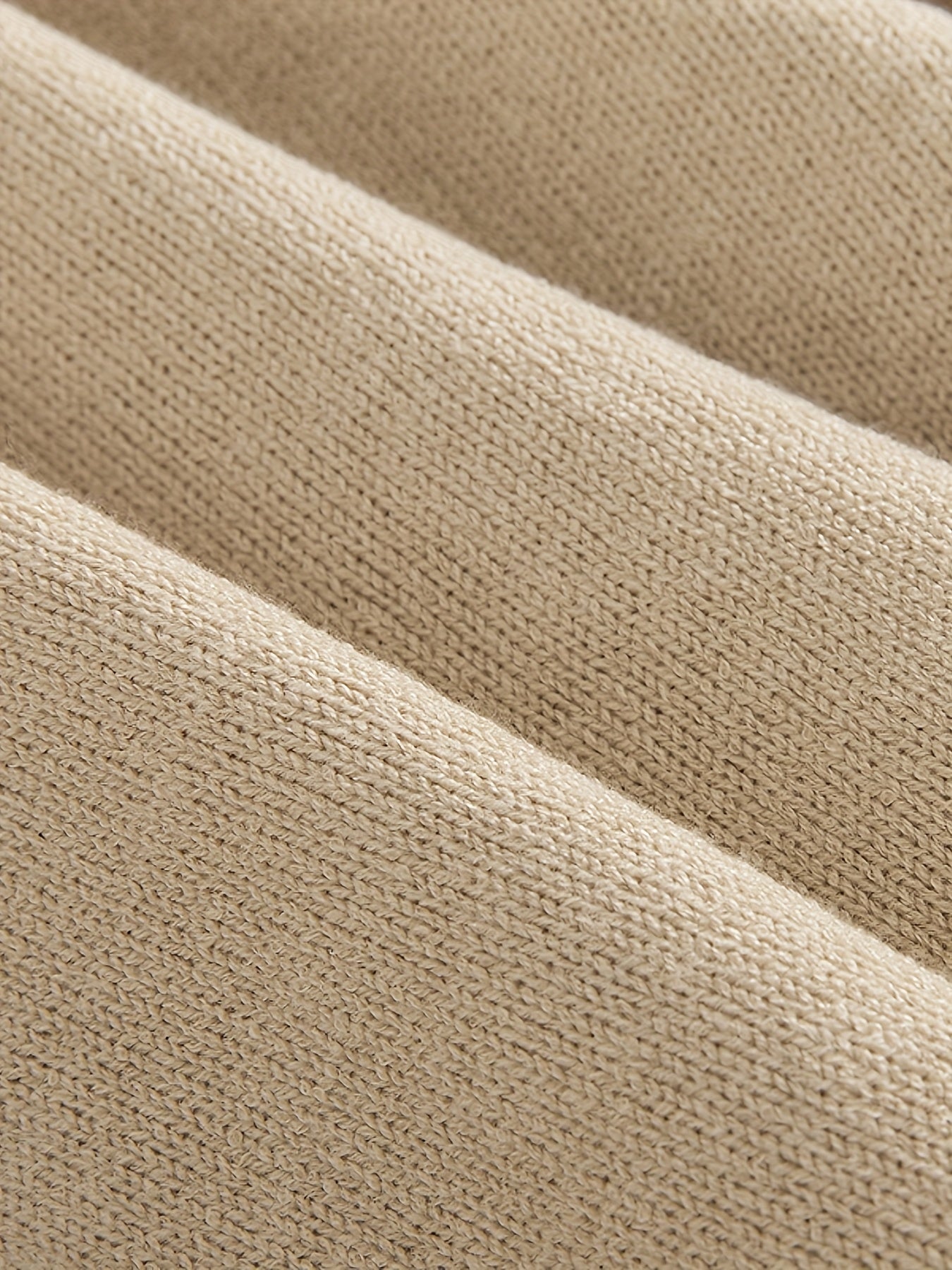 Max  | Stilvoller und warmer Wollpullover